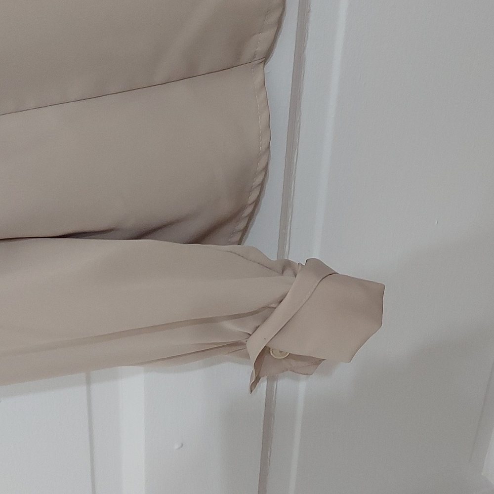 Impression large beige blouse - Picture 3 of 5